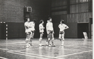 Temps mort: Jean-Michel, Laurent, Alain, Jean-Pierre, Jean-Claude et Denis (caché)